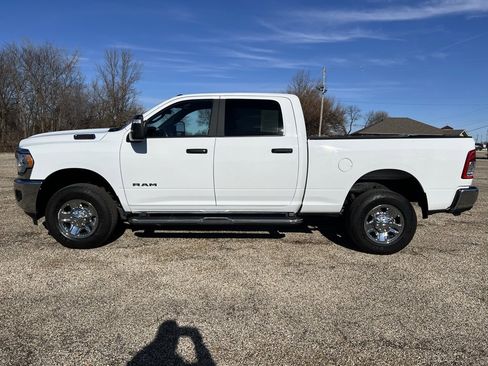 Used 2024 RAM 2500 Big Horn w/ Bed Utility Group image 2