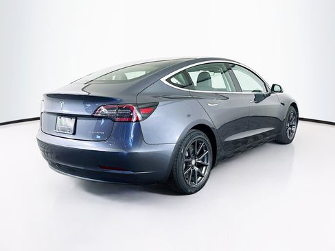 Used 2019 Tesla Model 3 Long Range AWD/4WD image 9