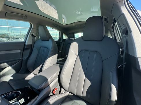 Used 2025 Audi A5 2.0T Prestige image 15