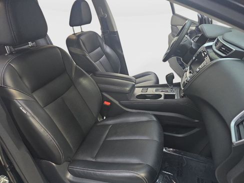 Used 2019 Nissan Murano SL AWD/4WD image 11