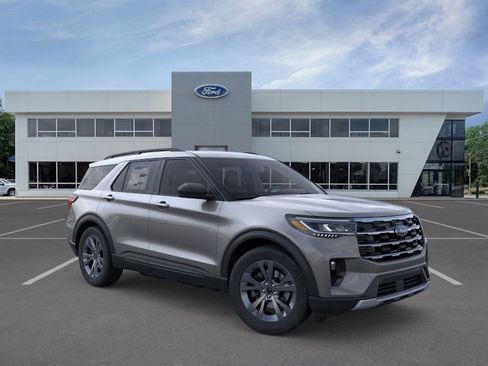 New 2026 Ford Explorer Active w/ Active Comfort Package image 30