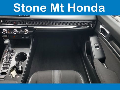 Used 2024 Honda Civic Sport image 17