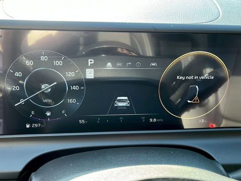 New 2026 Kia Seltos SX w/ SX Sunroof Package image 24