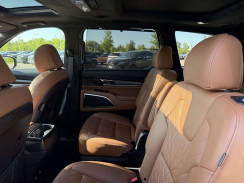Used 2025 Kia Telluride SX Prestige X-Line AWD/4WD image 17