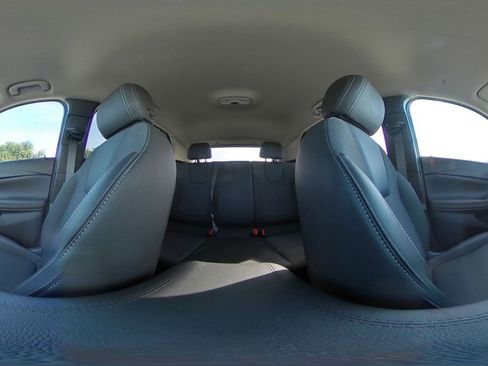 Used 2025 Buick Encore GX Preferred image 42