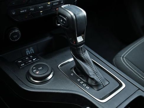 Used 2019 Ford Ranger XLT w/ Equipment Group 302A Luxury image 40