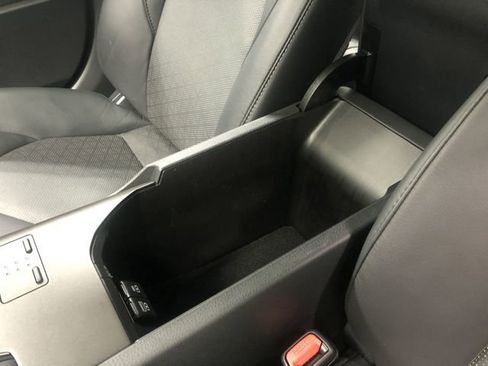 Used 2023 Toyota Camry XSE image 27