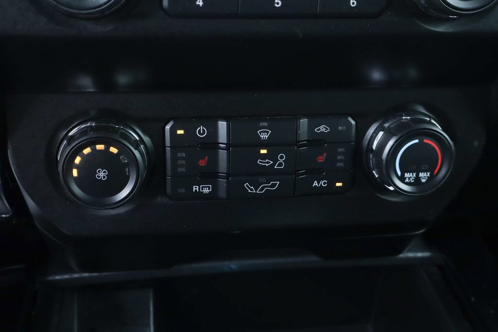 Used 2020 Ford F150 XLT w/ Equipment Group 302A Luxury AWD/4WD image 41