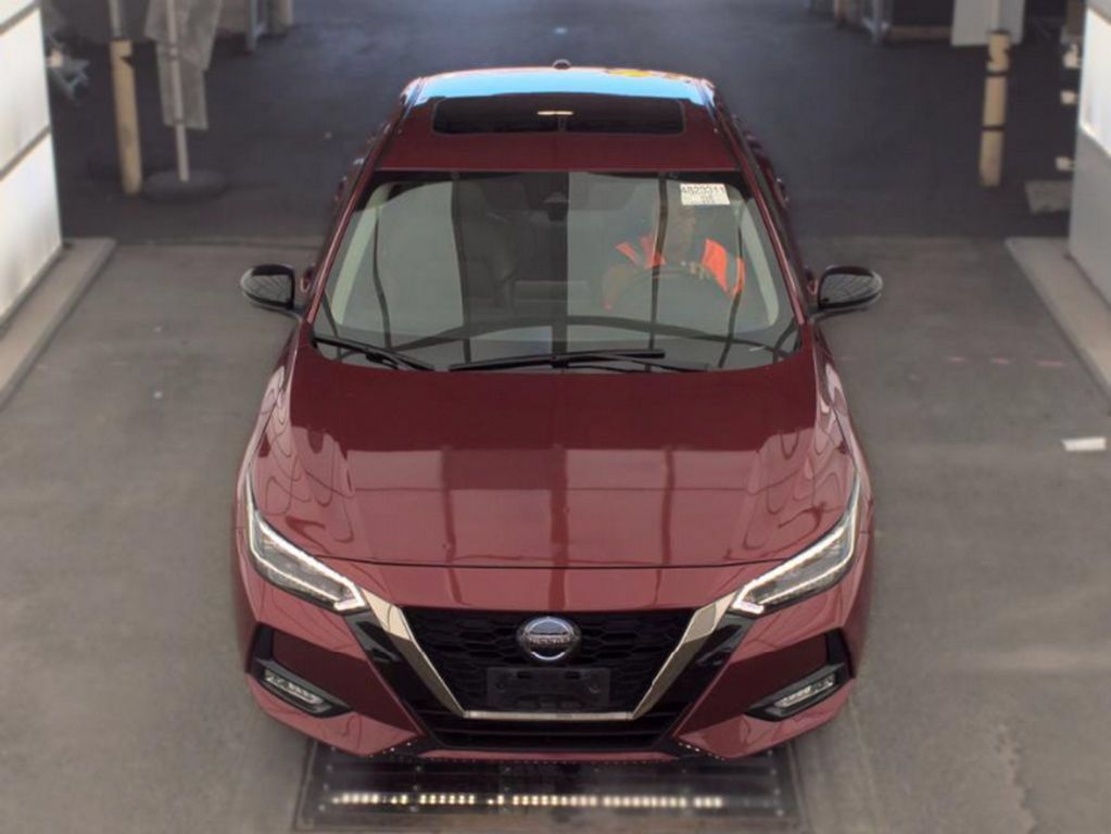 Used 2023 Nissan Sentra SR w/ SR Premium Package FWD image 2