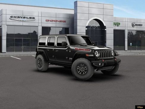 New 2026 Jeep Wrangler Unlimited Rubicon w/ Xtreme 35 Tire Package AWD/4WD image 11