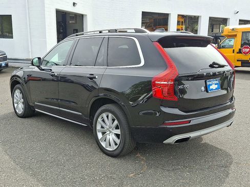 Used 2016 Volvo XC90 T6 Momentum w/ Momentum Plus Package image 4