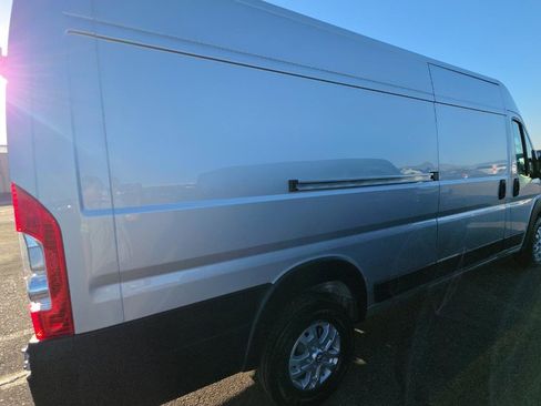 Used 2026 RAM ProMaster 3500 w/ Quick Order Package 22H SLT+ FWD image 4