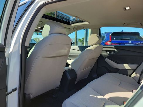 Used 2023 Honda Accord EX image 12
