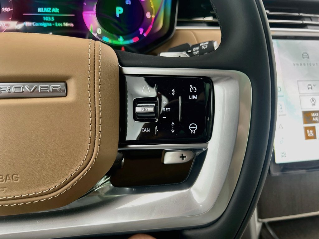 New 2026 Land Rover Range Rover SE AWD/4WD image 12