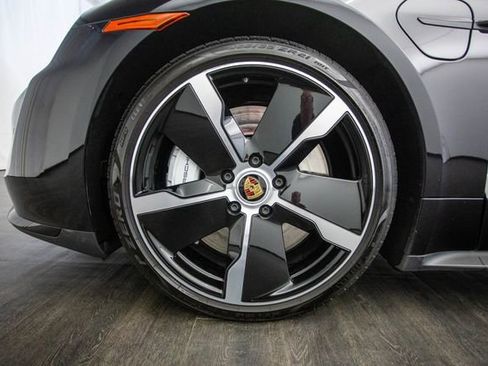 Used 2024 Porsche Taycan Turbo image 44