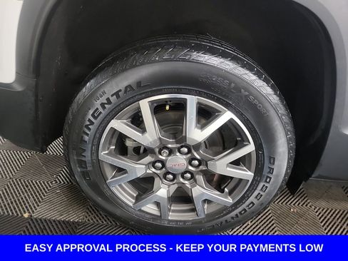 Used 2020 GMC Acadia SLE w/ Driver Convenience Package image 11