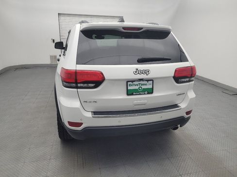 Used 2018 Jeep Grand Cherokee Limited AWD/4WD image 6