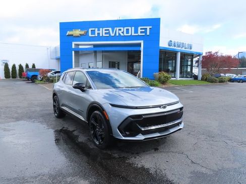 Used 2025 Chevrolet Equinox EV RS w/ Convenience Package II AWD/4WD image 47