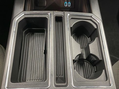 Used 2016 Ford F150 XLT w/ Equipment Group 302A Luxury image 18