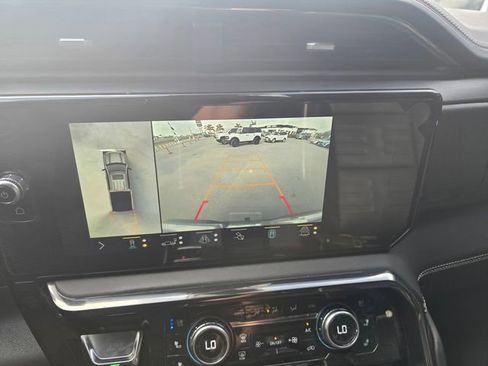 Used 2022 GMC Sierra 1500 AT4X AWD/4WD image 23