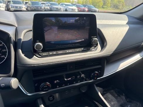 New 2026 Nissan Rogue SV w/ Cold Weather Package AWD/4WD image 16