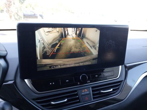 New 2025 Nissan Altima 2.5 SR w/ SR Premium Package image 18