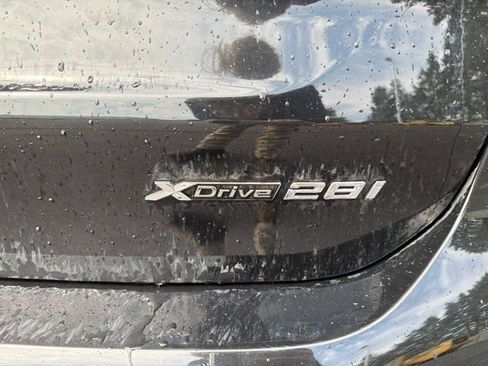 Used 2019 BMW X1 xDrive28i w/ Convenience Package AWD/4WD image 10