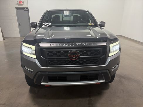 Used 2022 Nissan Frontier PRO-4X w/ Pro-4X Premium Package AWD/4WD image 39