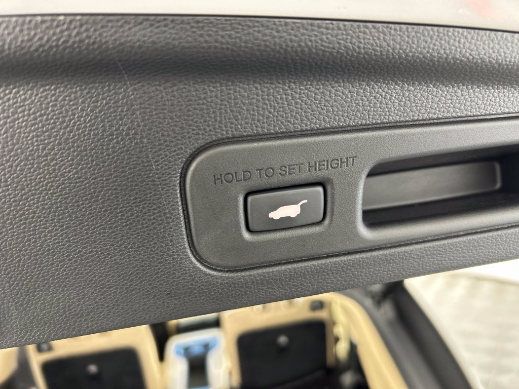 Used 2026 Acura MDX SH-AWD image 35