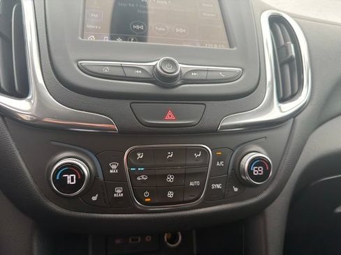 Used 2019 Chevrolet Equinox LT AWD/4WD image 14