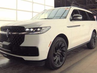 Used 2025 Lincoln Navigator Reserve w/ Jet Appearance Package AWD/4WD video 1