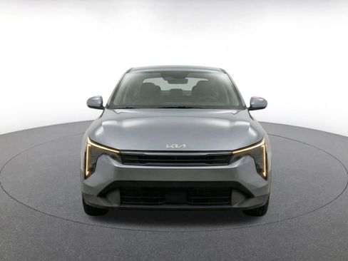 Used 2025 Kia K4 FWD image 2