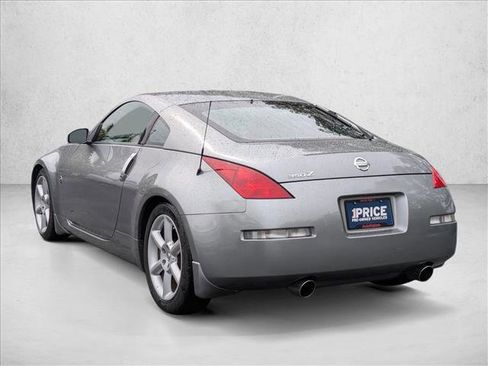Used 2003 Nissan 350Z Touring RWD image 8