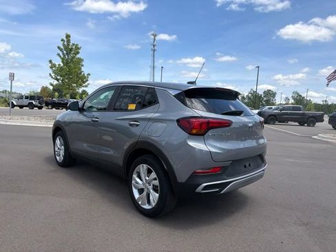 Used 2025 Buick Encore GX Preferred FWD image 3