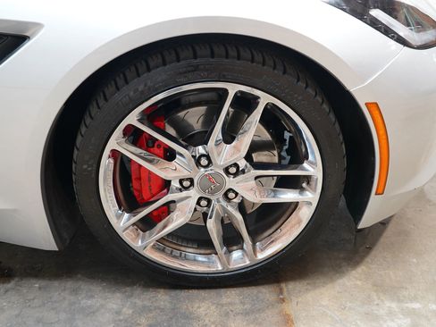 Used 2015 Chevrolet Corvette Stingray Coupe w/ Battery Protection Package RWD image 63