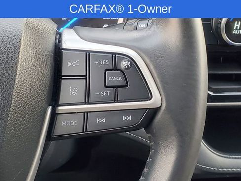 Used 2023 Toyota Highlander LE image 18