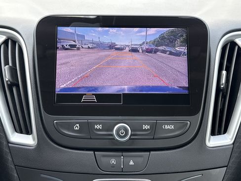 Used 2024 Chevrolet Malibu LT FWD image 23