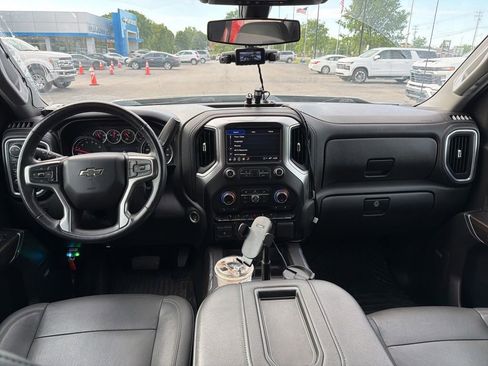 Used 2021 Chevrolet Silverado 1500 RST w/ Convenience Package II AWD/4WD image 5