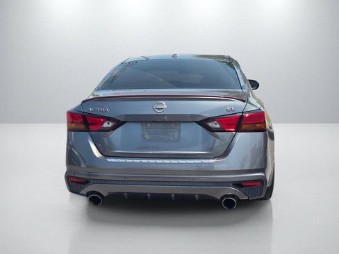 Used 2023 Nissan Altima 2.5 SL FWD image 6