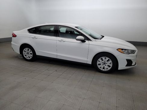 Used 2020 Ford Fusion S FWD image 11