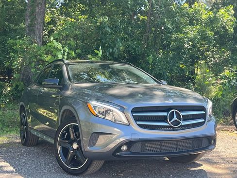 Used 2017 Mercedes-Benz GLA 250 image 6
