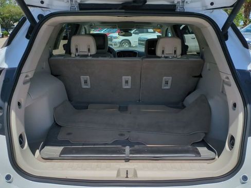 Used 2019 GMC Terrain Denali w/ Advanced Safety Package FWD image 14
