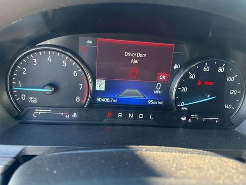 Used 2023 Ford Explorer Limited image 14