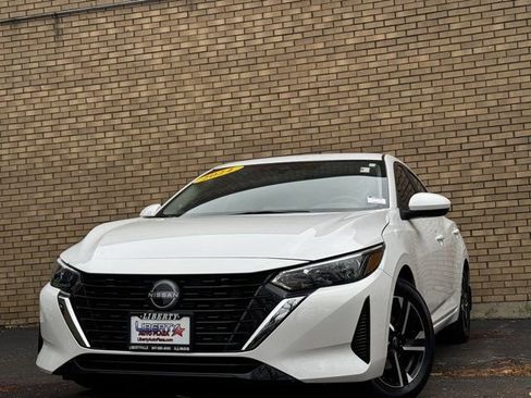 Used 2024 Nissan Sentra SV image 31