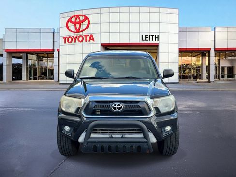 Used 2013 Toyota Tacoma 4x4 Double Cab w/ SR5 Pkg image 2