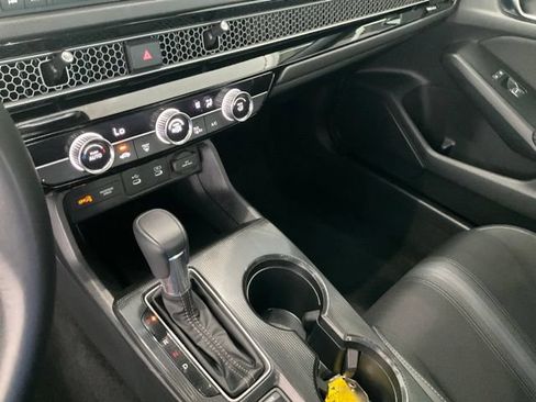 Certified 2025 Honda Civic Sport image 11