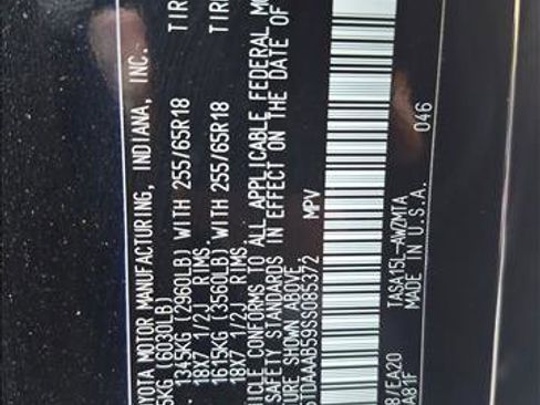 Used 2025 Toyota Grand Highlander AWD image 22