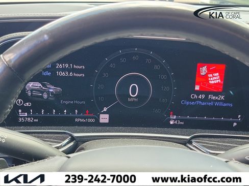 Used 2022 Cadillac Escalade ESV Sport w/ Touring Package RWD image 29