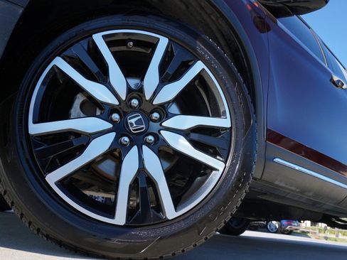 Used 2019 Honda Pilot Elite image 11