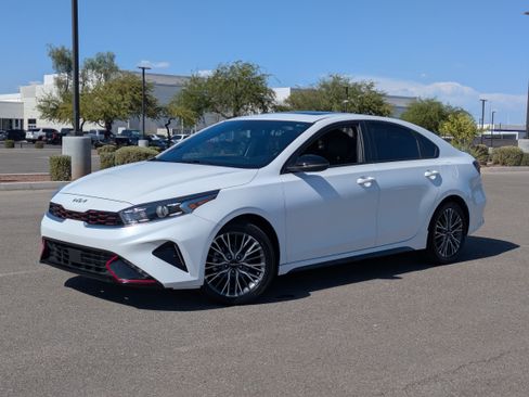 Certified 2024 Kia Forte GT-Line w/ GT-Line Premium Package FWD image 32